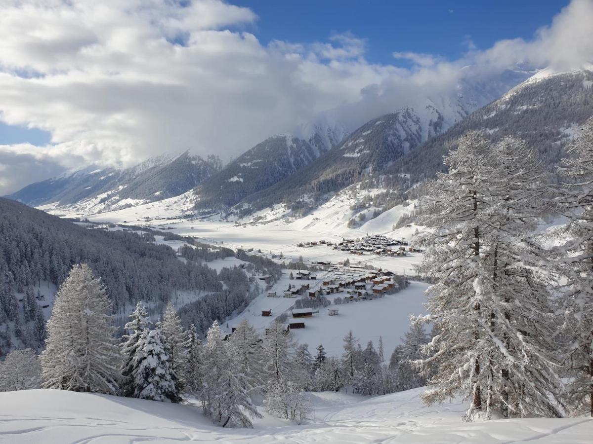 Chalet Biene - Swiss Alp Chalet With Sauna And Jacuzzi Ульрихен Экстерьер фото
